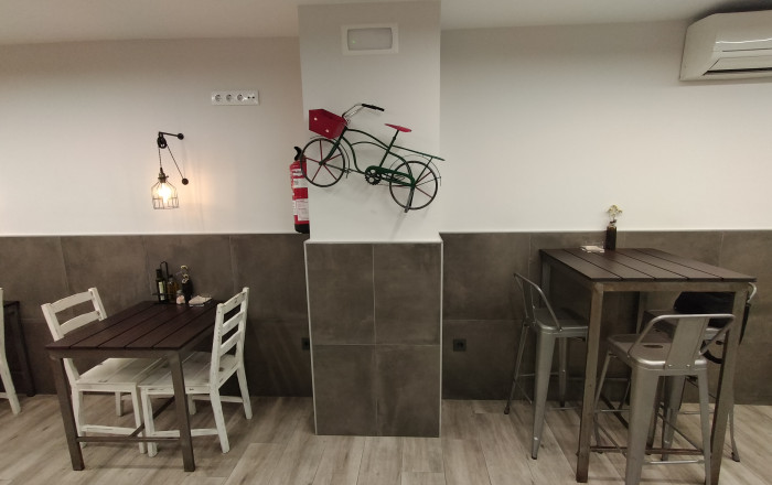 Traspaso - Bar Restaurante -
Esplugues de Llobregat - Can Clota