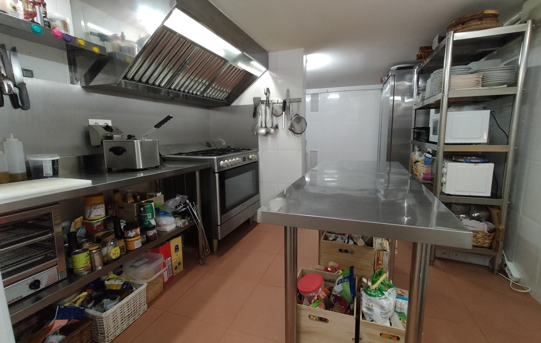 Traspaso - Bar Restaurante -
Esplugues de Llobregat - Can Clota