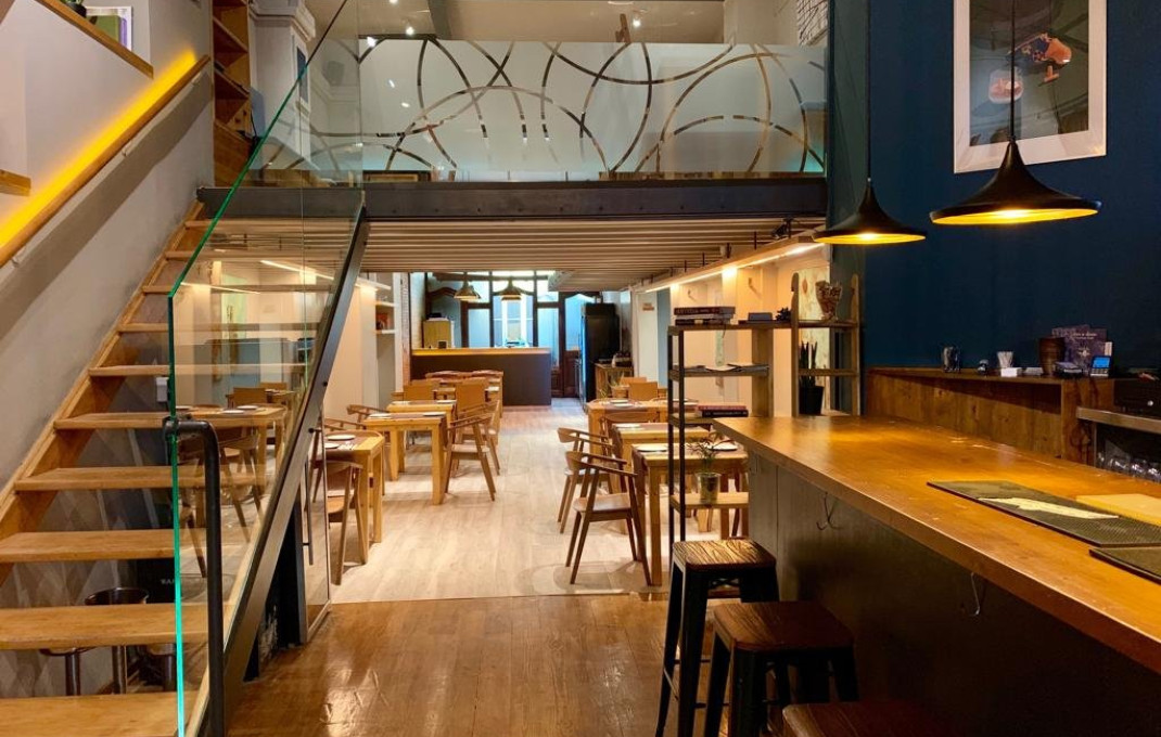 Traspaso - Restaurante -
Barcelona - Eixample Derecho