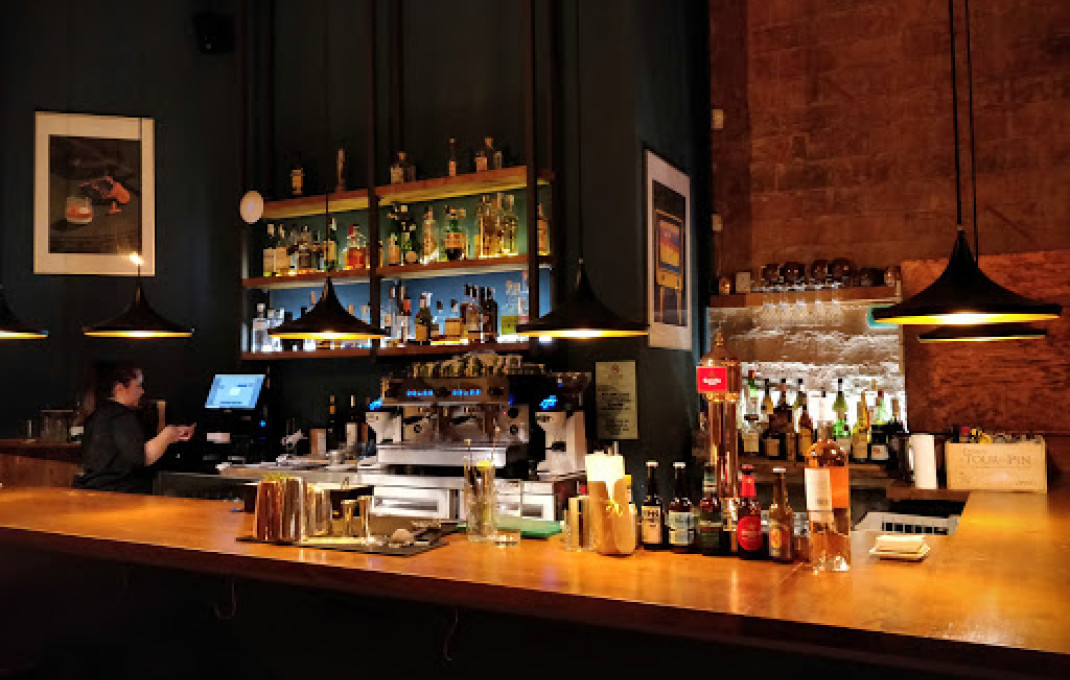 Traspaso - Restaurante -
Barcelona - Eixample Derecho