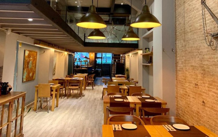 Traspaso - Restaurante -
Barcelona - Eixample Derecho