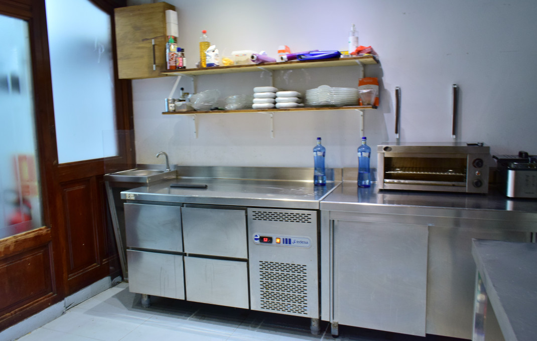 Traspaso - Restaurante -
Barcelona - Eixample Derecho