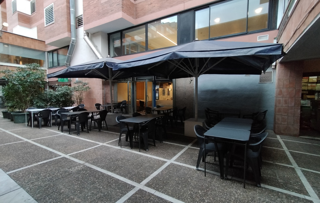 Transfert - Restaurant -
Barcelona - Les corts