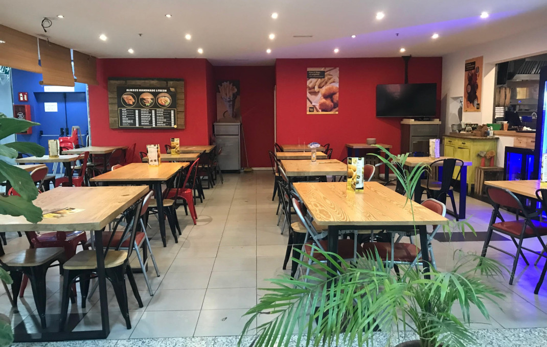 Transfert - Restaurant -
Barcelona - Poblenou