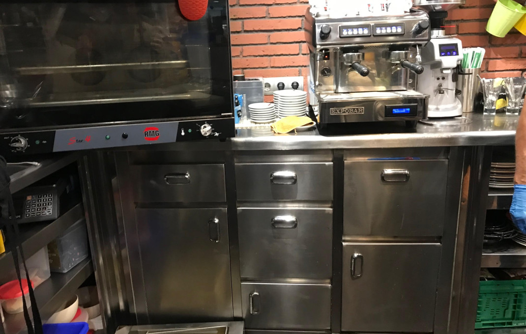 Transfert - Restaurant -
Barcelona - Poblenou