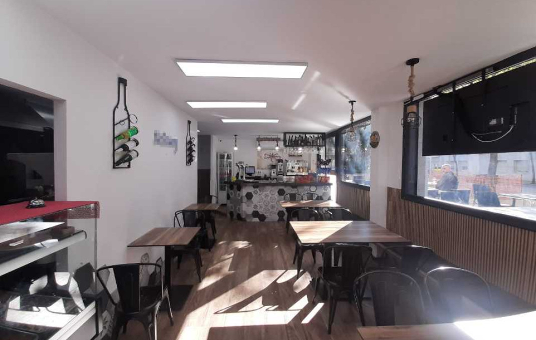 Traspaso - Bar Restaurante -
Sant Joan Despí - Bon Viatge