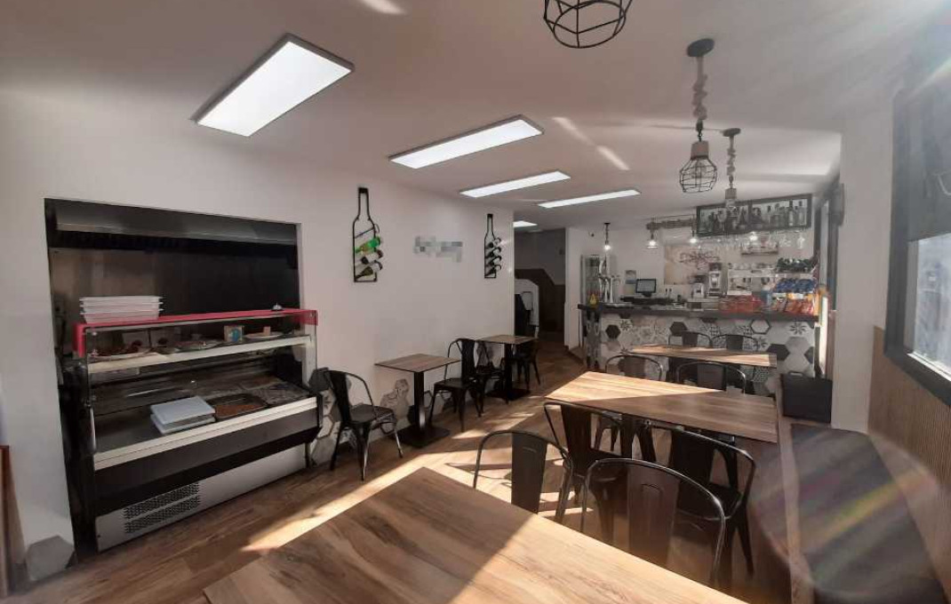 Traspaso - Bar Restaurante -
Sant Joan Despí - Bon Viatge