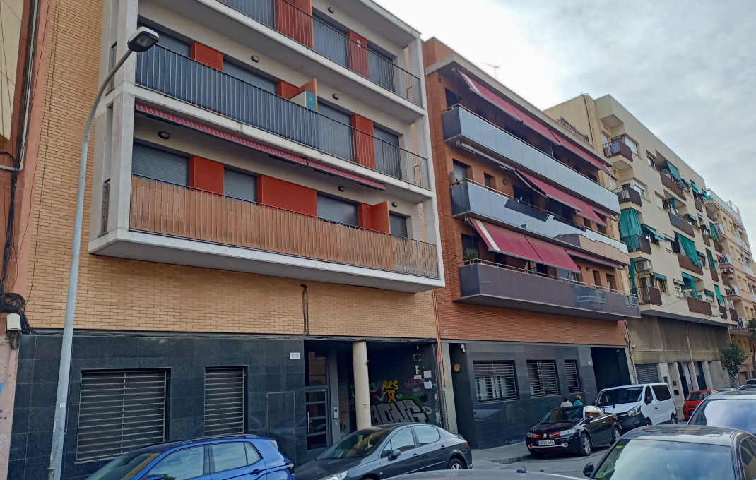 Revente - Bar- C1 -
L'Hospitalet de Llobregat - Sant Josep