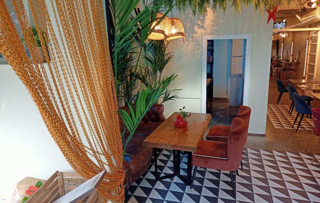 Transfert - Bar Restaurante -
Mataró - Via Europa - Parque Central