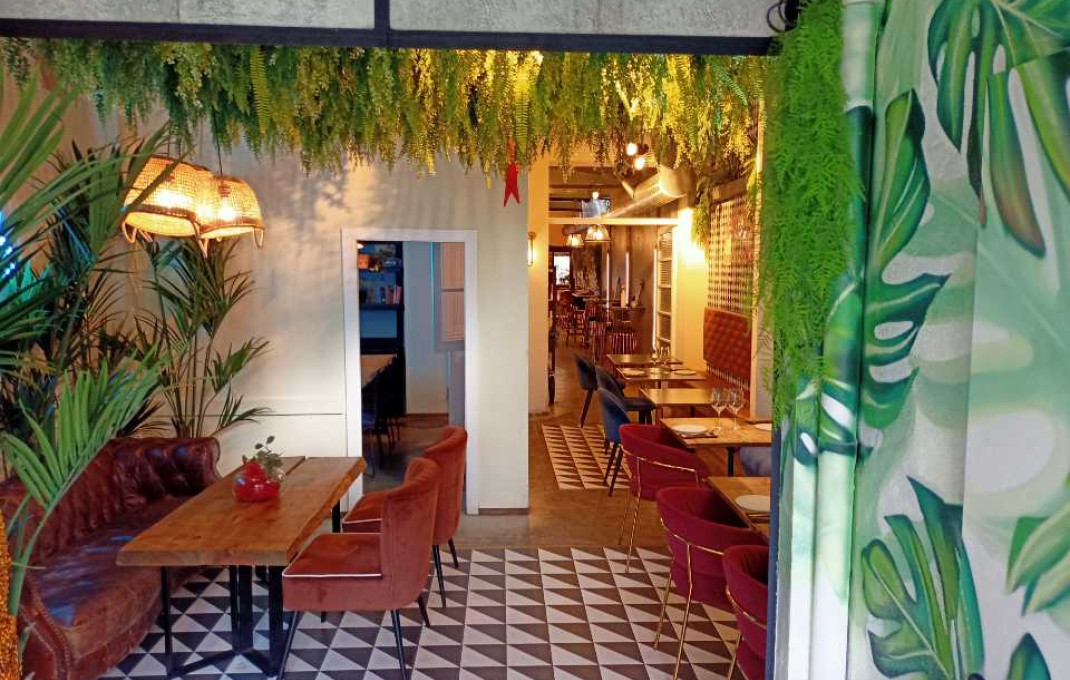 Transfert - Bar Restaurante -
Mataró - Via Europa - Parque Central