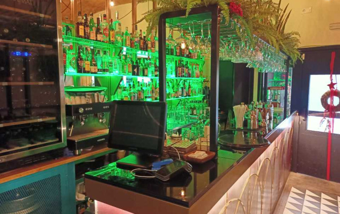 Transfert - Bar Restaurante -
Mataró - Via Europa - Parque Central