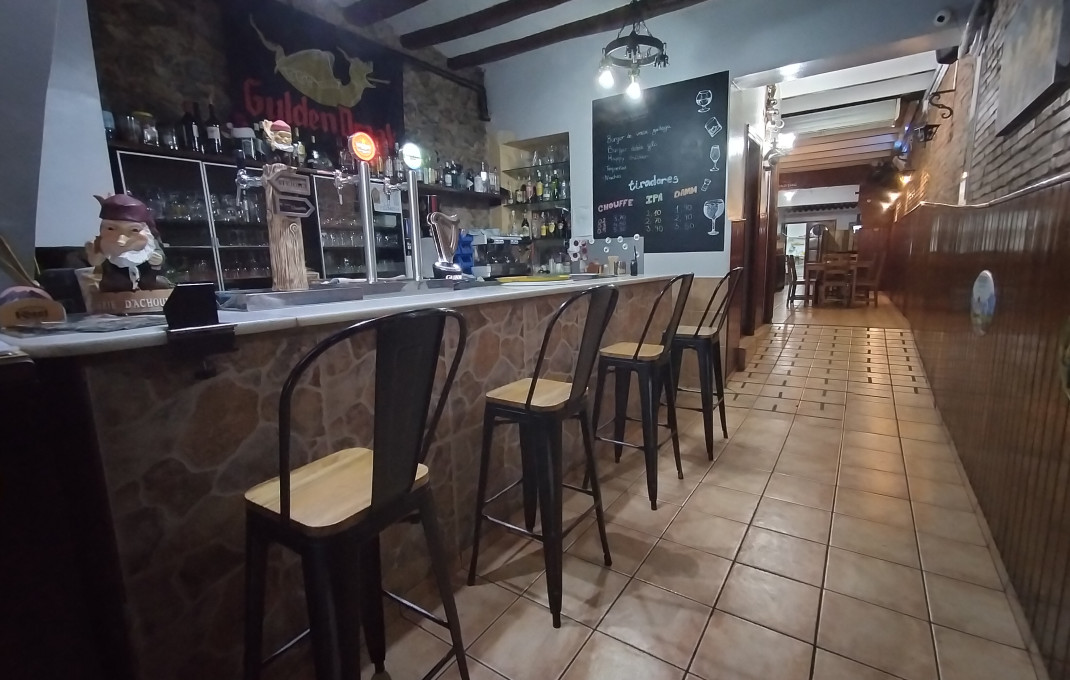 Traspaso - Restaurante -
Barcelona - Guinardo