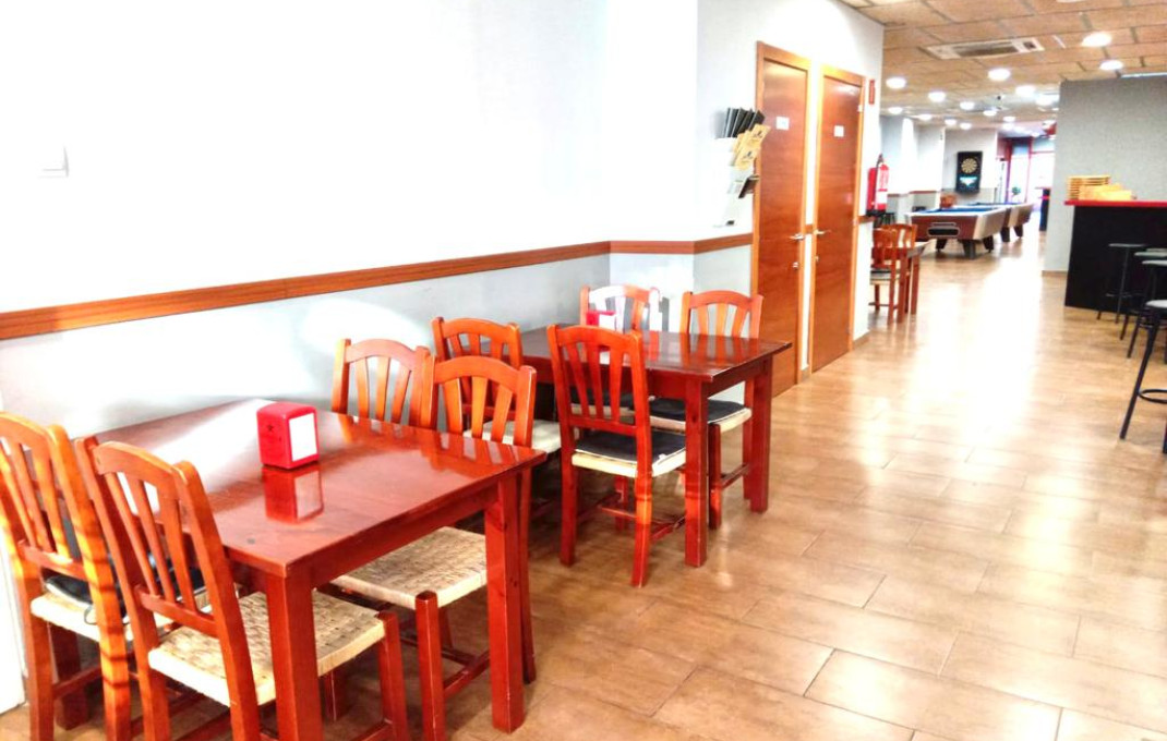 Transfert - Restaurant -
Mollet