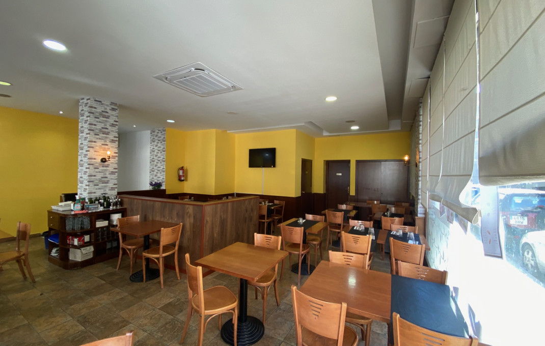 Traspaso - Restaurante -
Barcelona - Sants