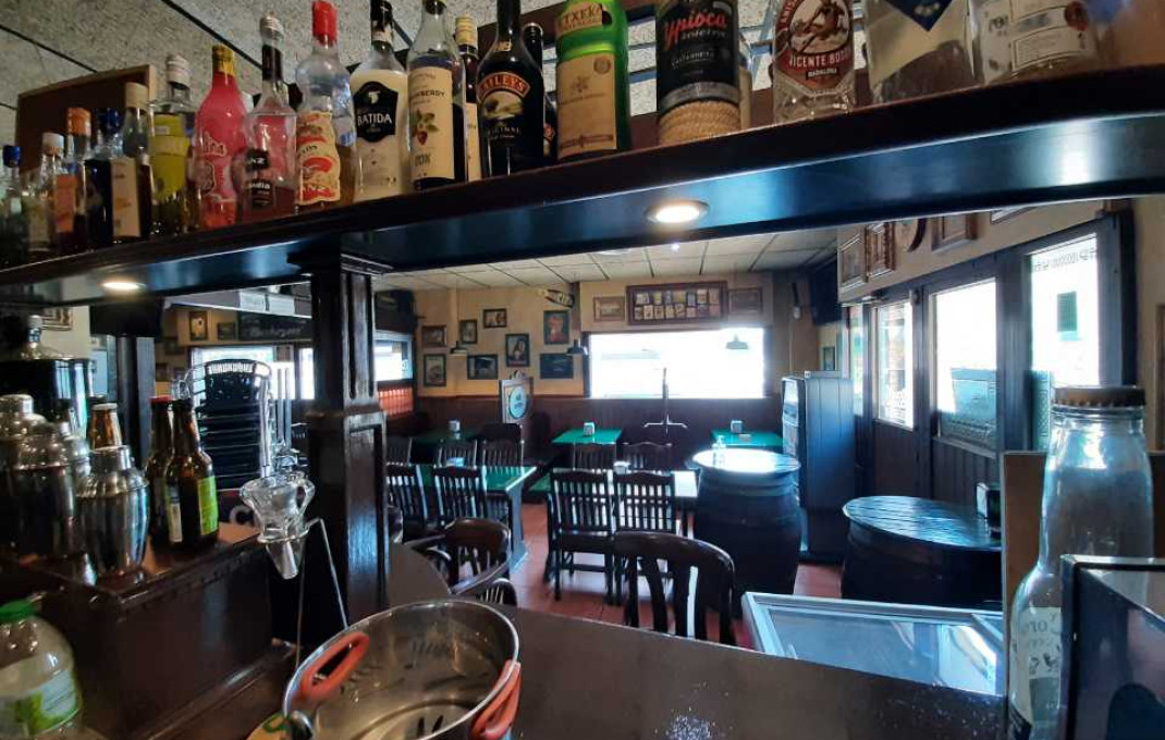 Traspaso - Bar Restaurante -
Sant Joan Despí - Centro