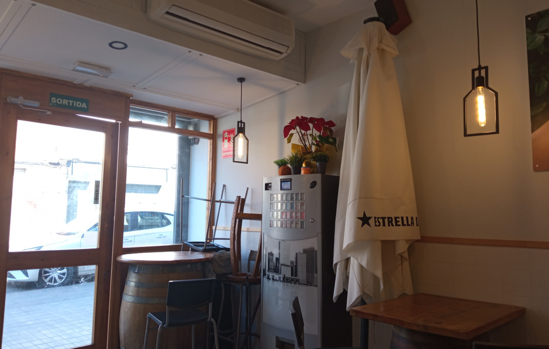 Transfert - Bar Restaurante -
Terrassa