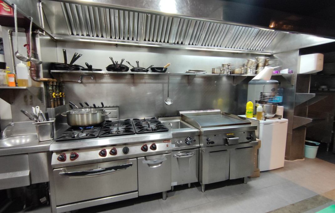 Transfert - Restaurant -
Barcelona - Eixample Derecho