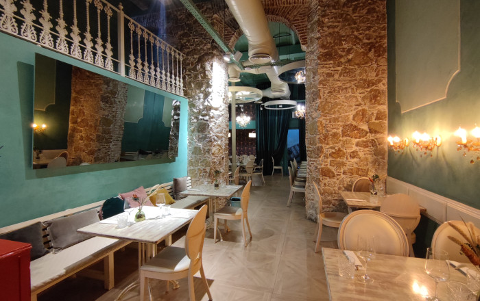 Transfert - Restaurant -
Barcelona - Eixample Derecho