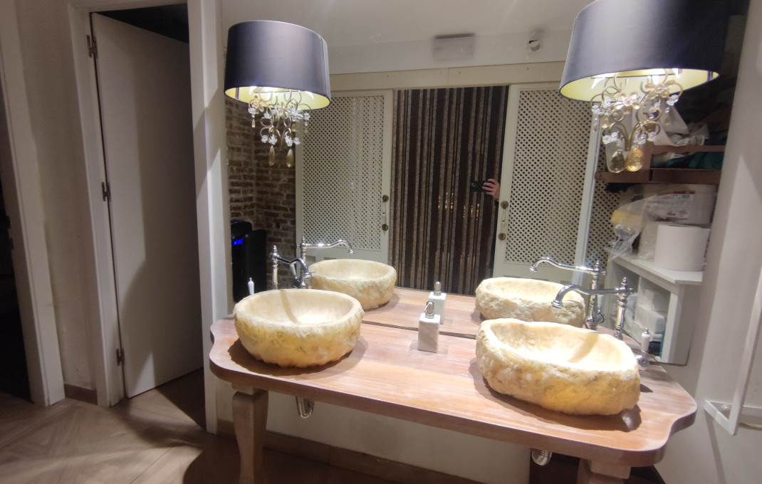 Transfert - Restaurant -
Barcelona - Eixample Derecho