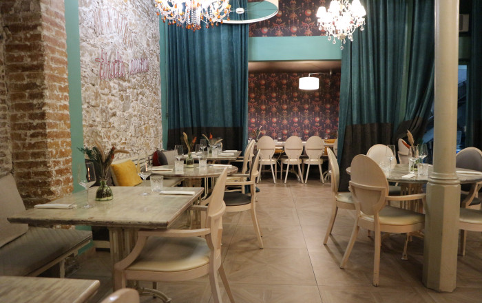 Transfert - Restaurant -
Barcelona - Eixample Derecho