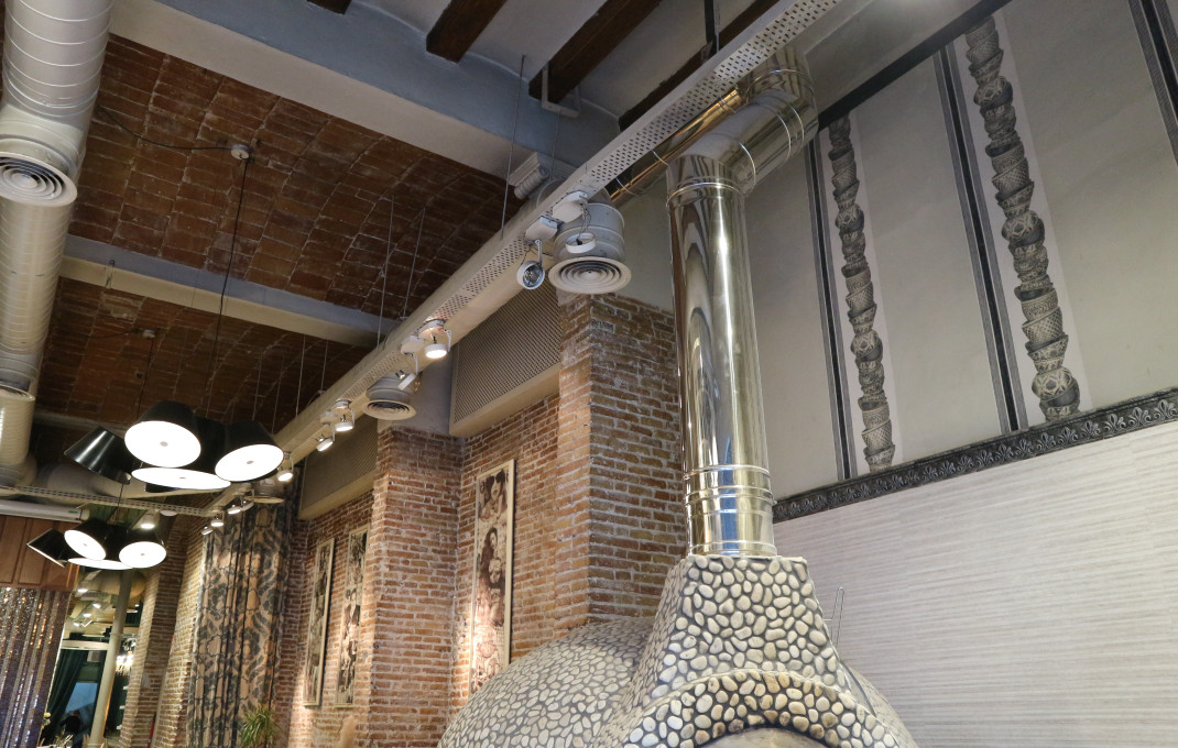 Transfert - Restaurant -
Barcelona - Eixample Derecho