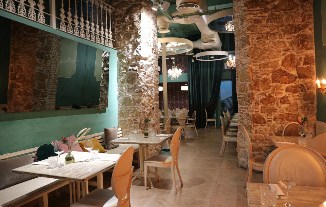 Transfert - Restaurant -
Barcelona - Eixample Derecho