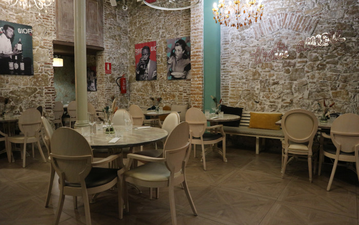 Transfert - Restaurant -
Barcelona - Eixample Derecho