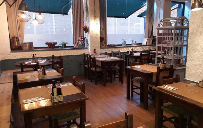 Traspaso - Restaurante -
Barcelona - Sant Andreu