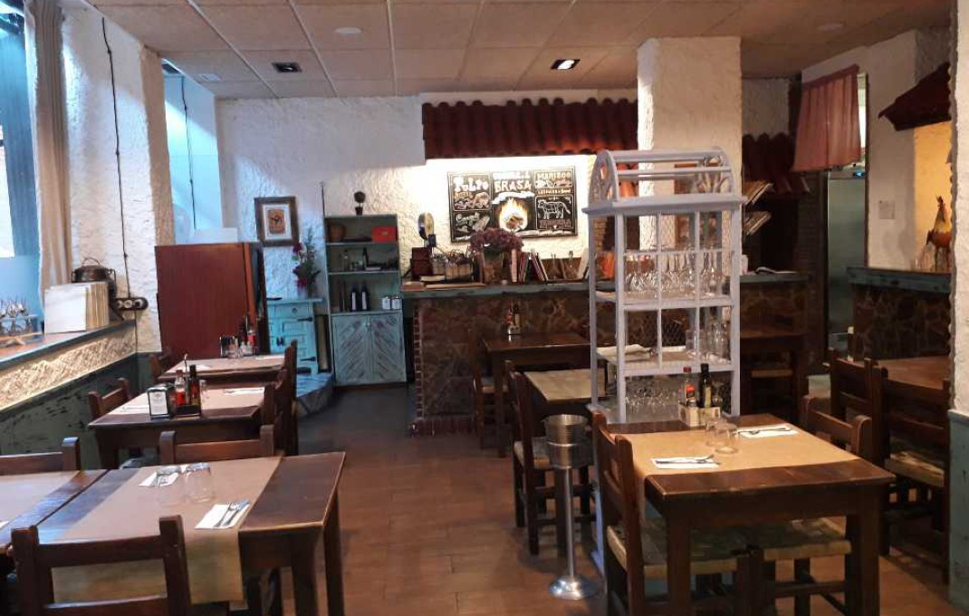 Traspaso - Restaurante -
Barcelona - Sant Andreu