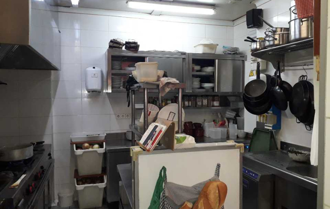 Traspaso - Restaurante -
Barcelona - Sant Andreu