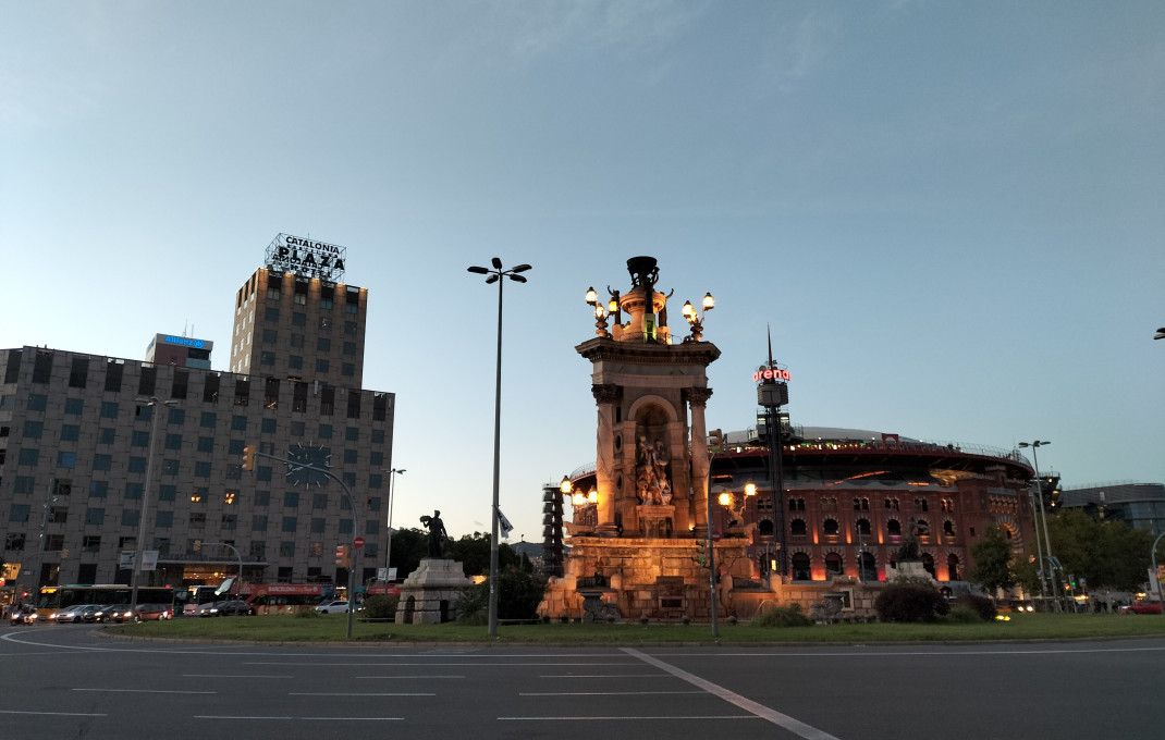 Traspaso - Restaurante -
Barcelona - Sant Antoni
