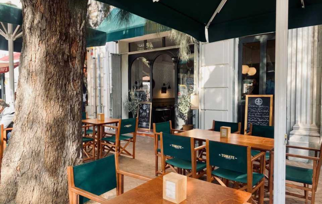 Transfert - Restaurant -
Barcelona - Sagrada familia