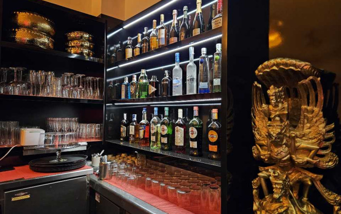 Transfert - Bar Copas Musical -
Barcelona - Sarriá - Francesc Macia