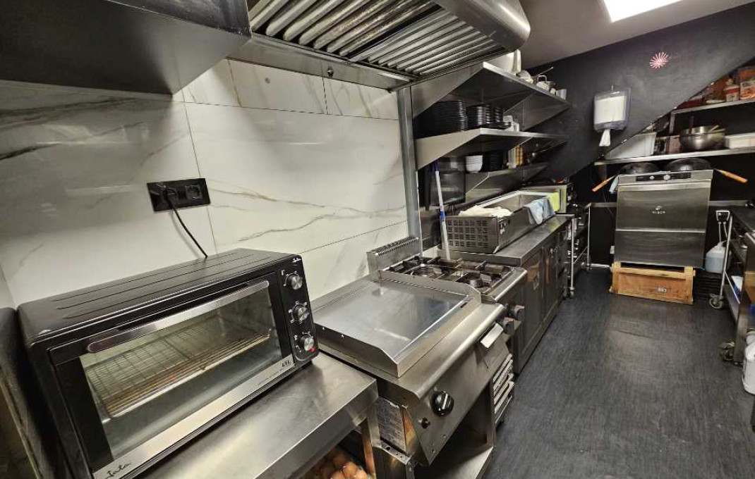 Transfert - Bar Copas Musical -
Barcelona - Sarriá - Francesc Macia