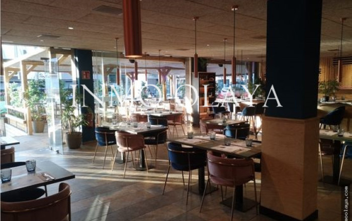 Transfert - Restaurant -
Platja d'Aro