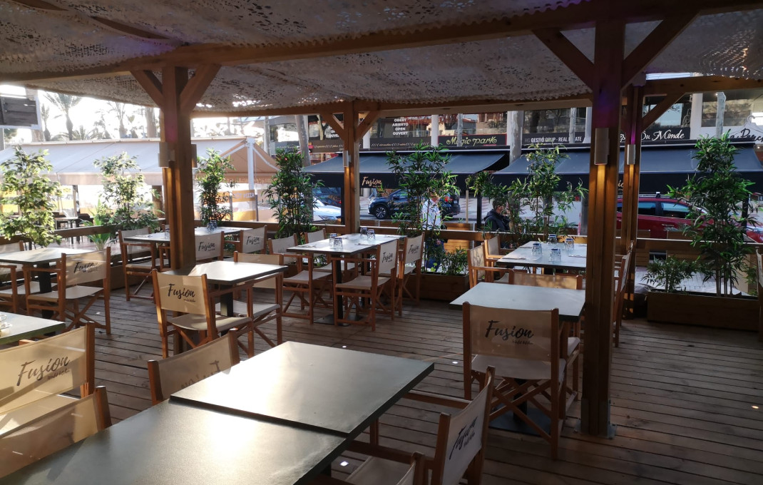 Transfert - Restaurant -
Platja d'Aro