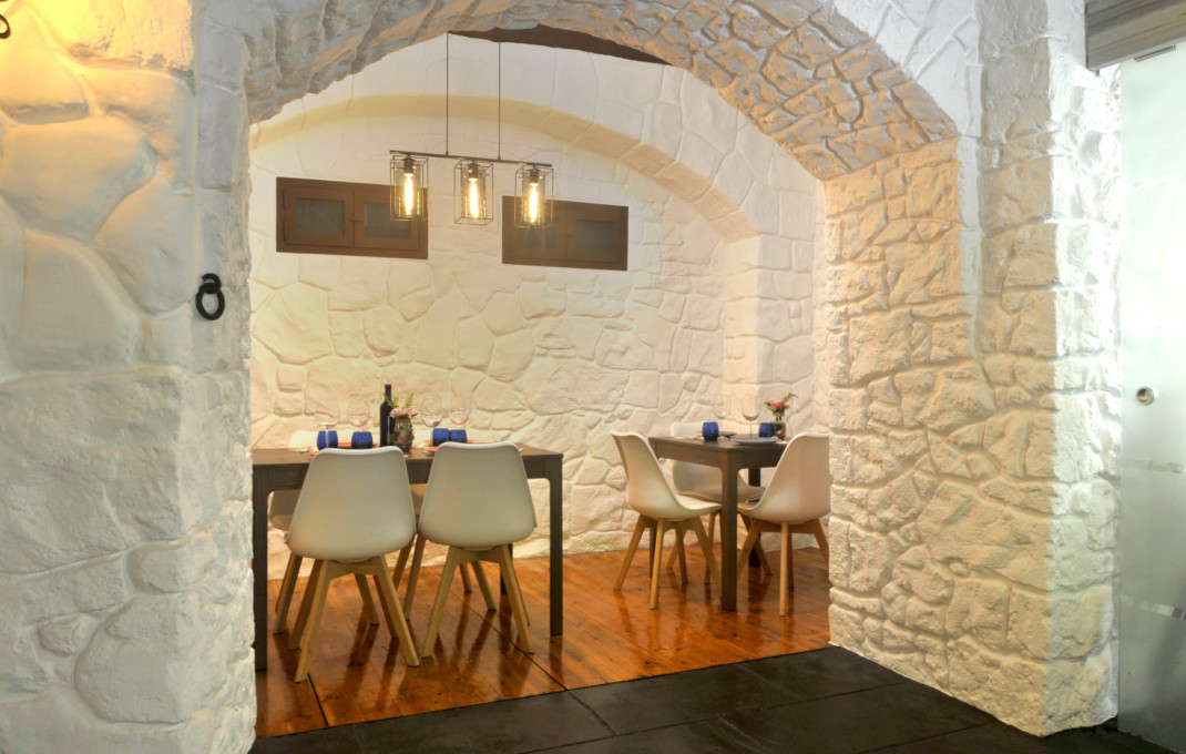 Transfert - Restaurant -
Barcelona - Poble Sec-montjuïc