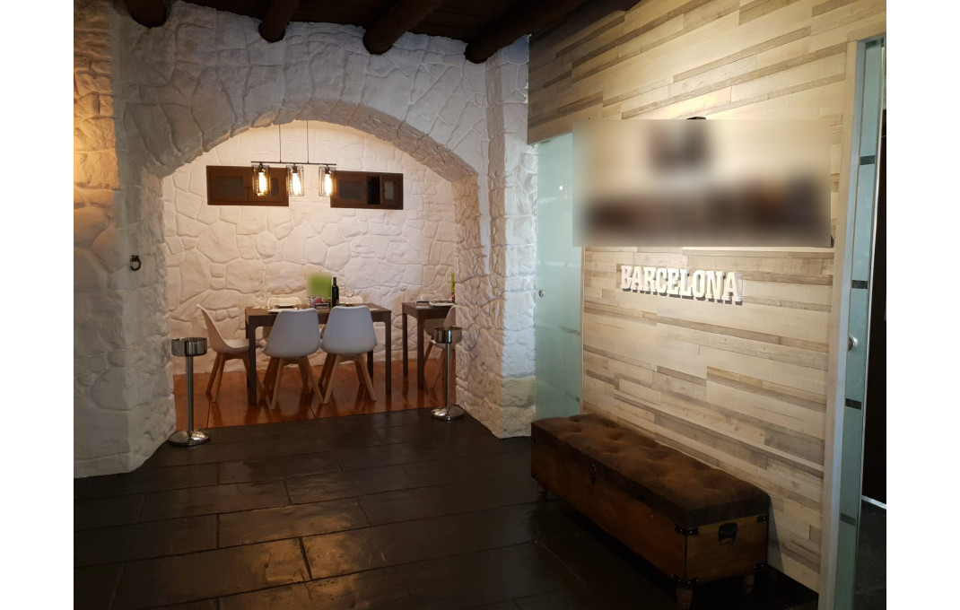 Transfert - Restaurant -
Barcelona - Poble Sec-montjuïc