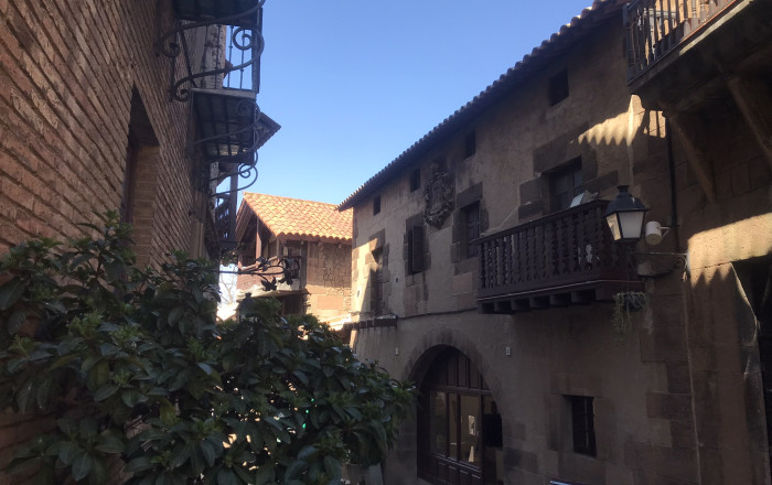 Transfert - Restaurant -
Barcelona - Poble Sec-montjuïc