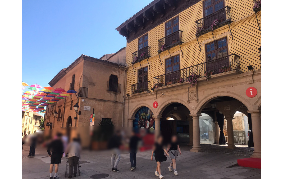 Transfert - Restaurant -
Barcelona - Poble Sec-montjuïc