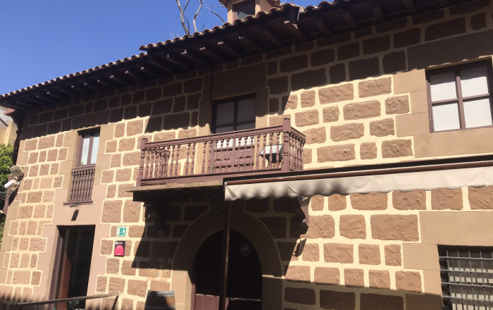 Transfert - Restaurant -
Barcelona - Poble Sec-montjuïc