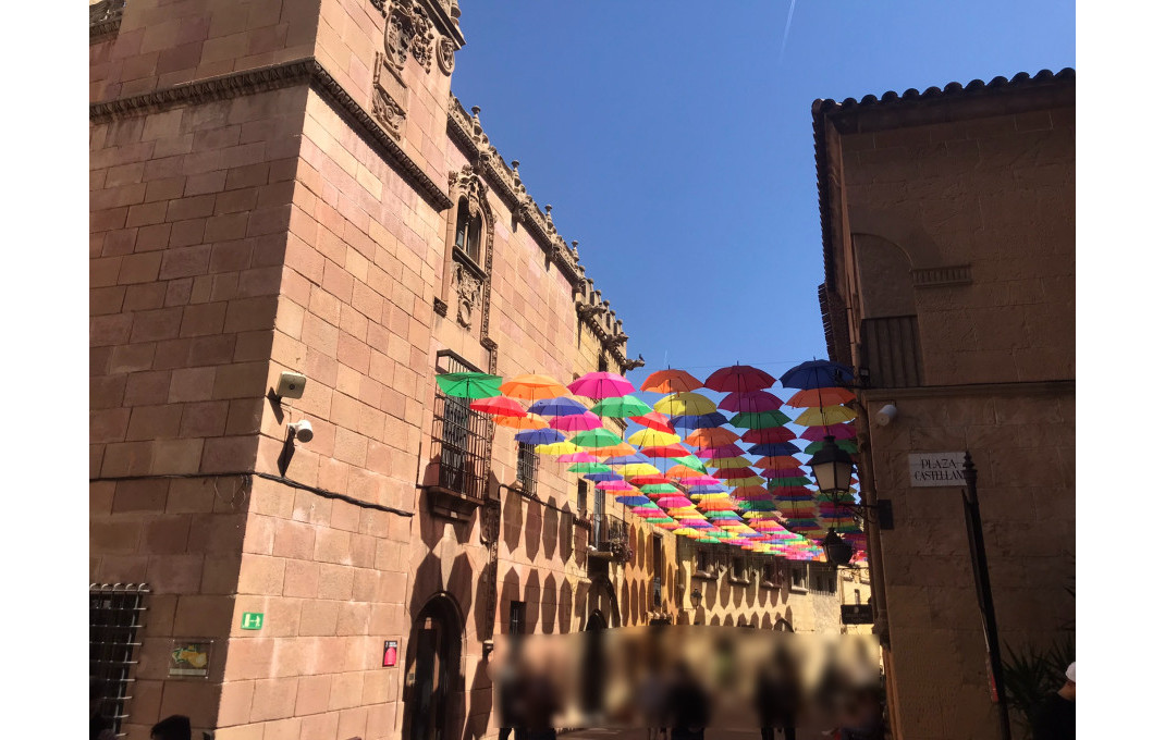 Transfert - Restaurant -
Barcelona - Poble Sec-montjuïc