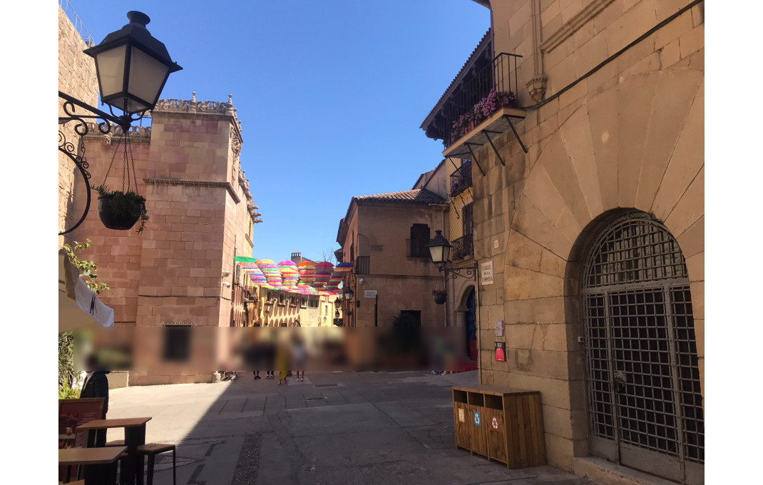 Transfert - Restaurant -
Barcelona - Poble Sec-montjuïc