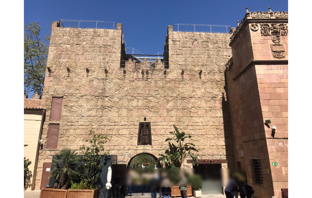 Transfert - Restaurant -
Barcelona - Poble Sec-montjuïc