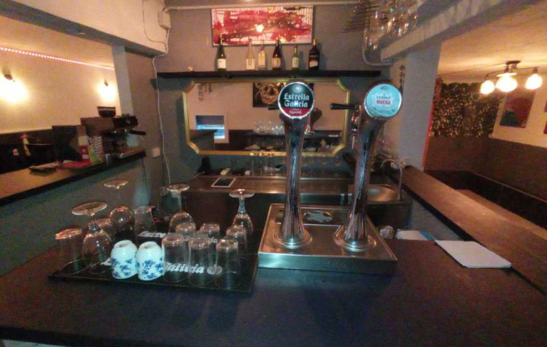 Traspaso - Restaurante -
Barcelona - Clot