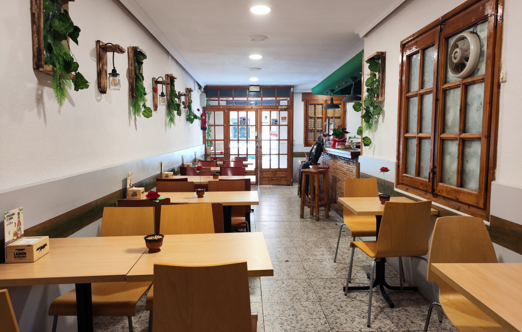 Transfert - Restaurant -
Barcelona - Nou Barris