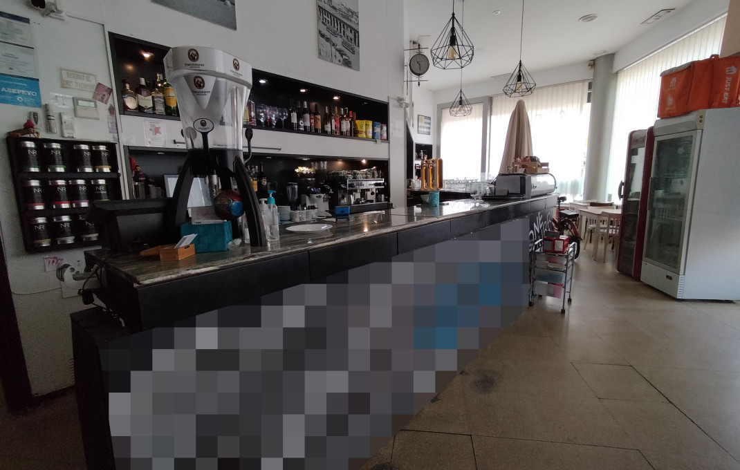 Transfert - Restaurant -
Sant Feliu