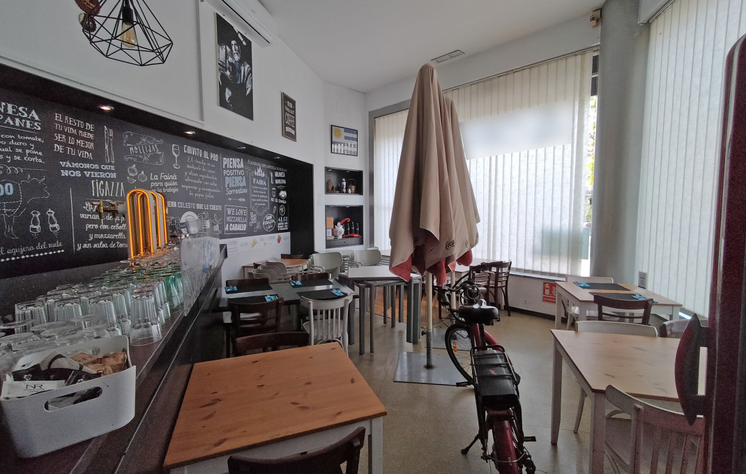 Transfert - Restaurant -
Sant Feliu