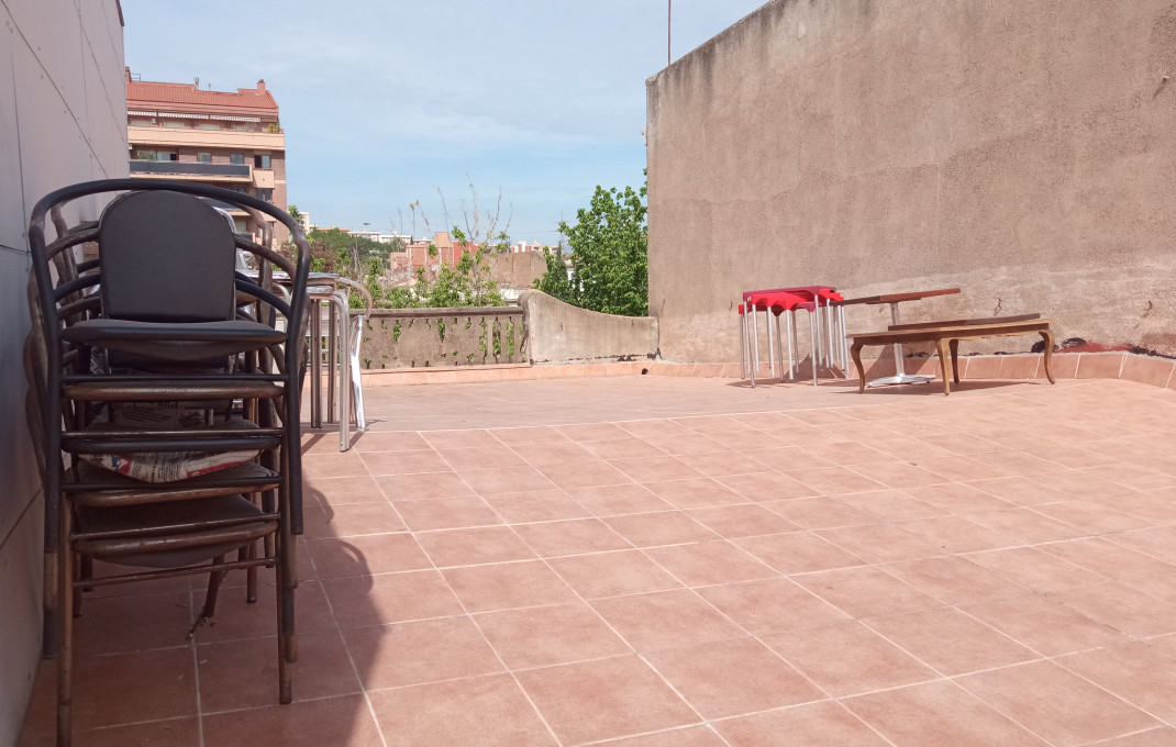 Traspaso - Restaurante -
Rubí