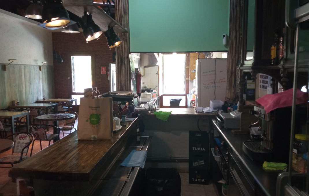 Traspaso - Restaurante -
Rubí